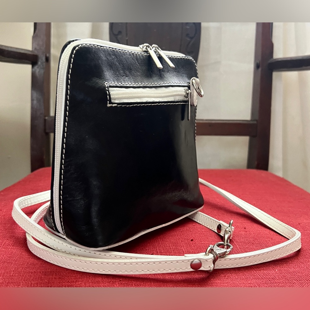 Florence Italy Black Leather White Trim Crossbody Bag EUC